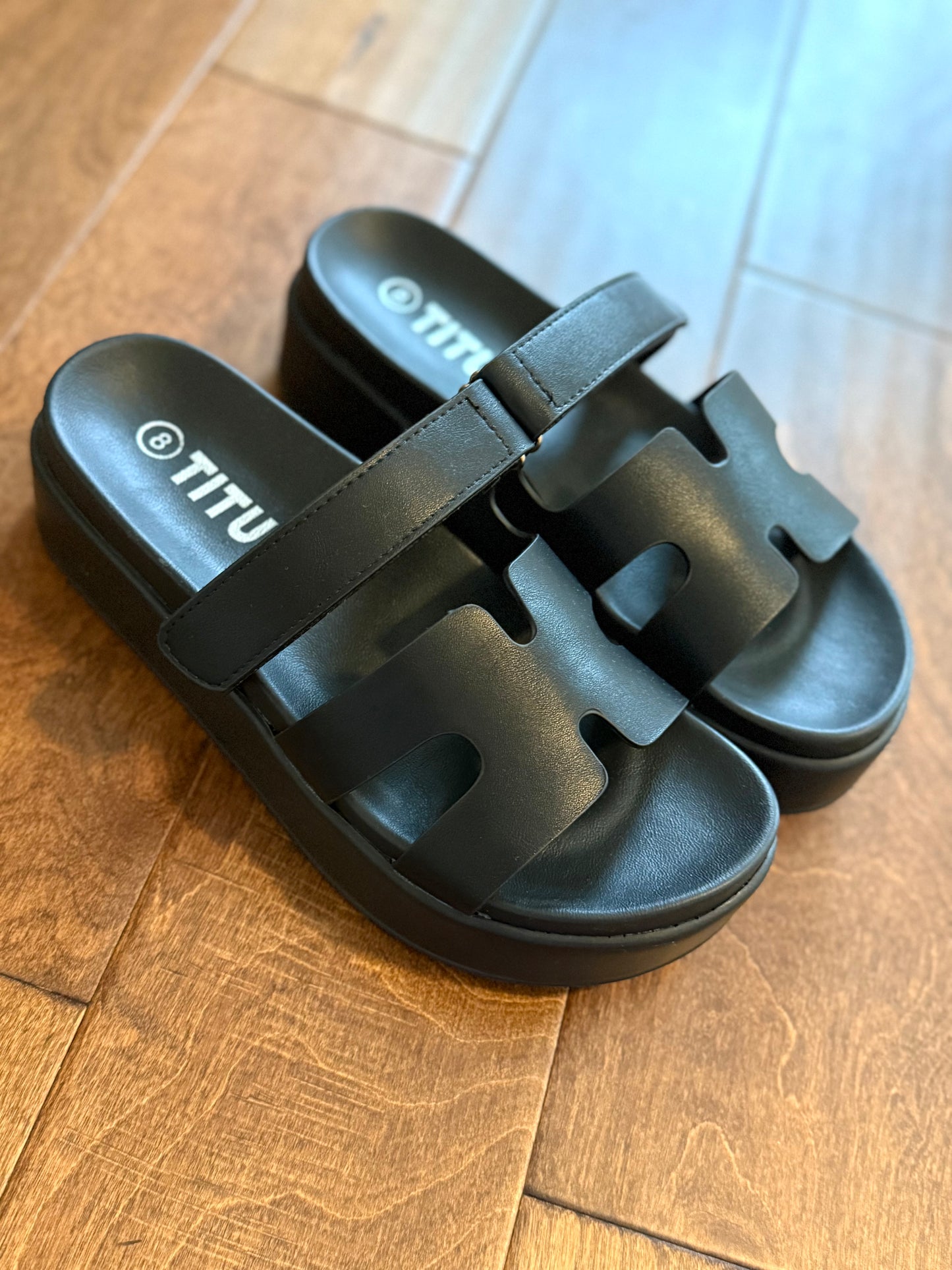 Black Platform Sandal
