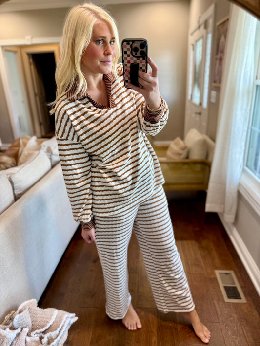 Striped Textured Set