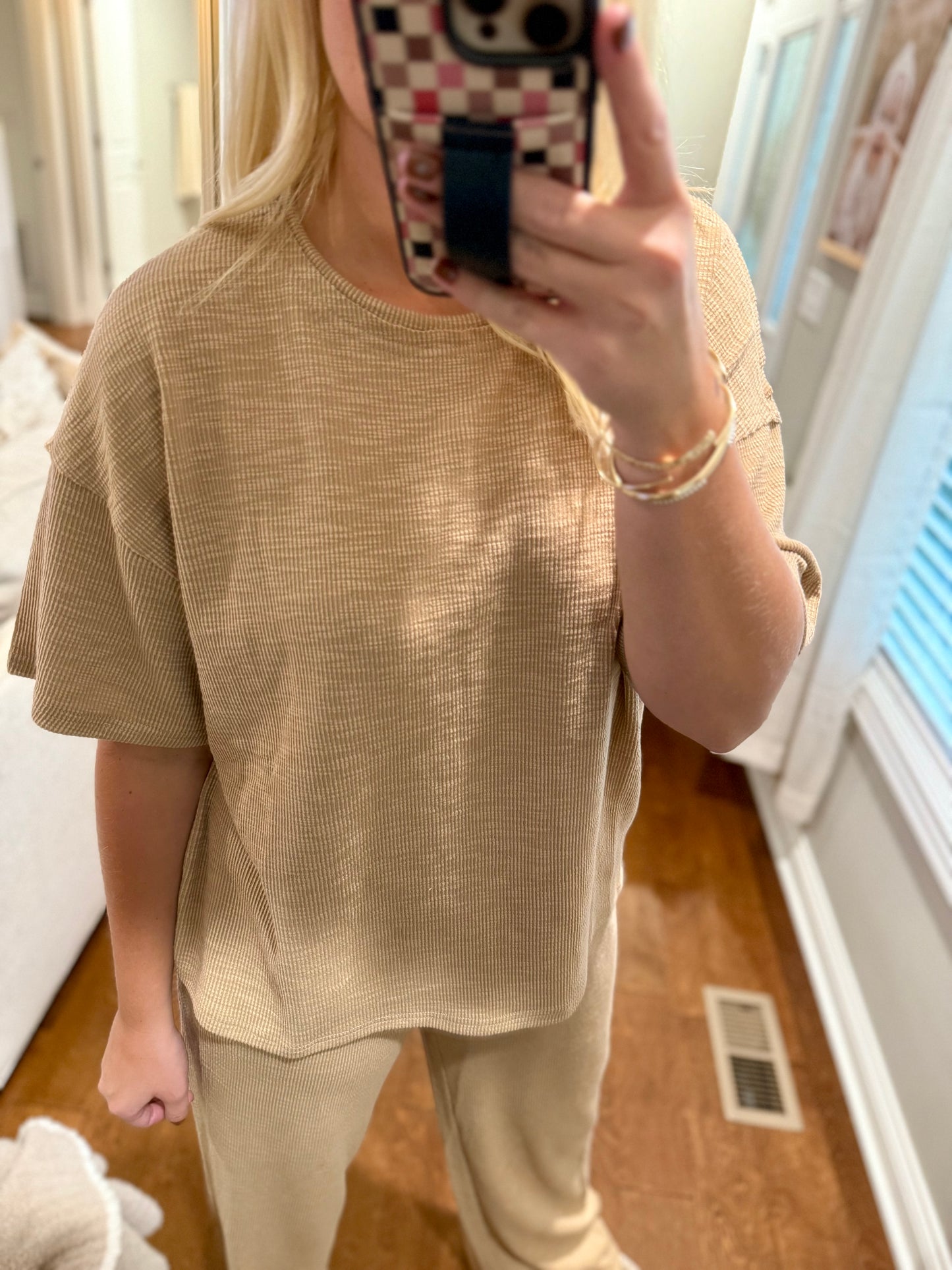 Taupe Textured Set