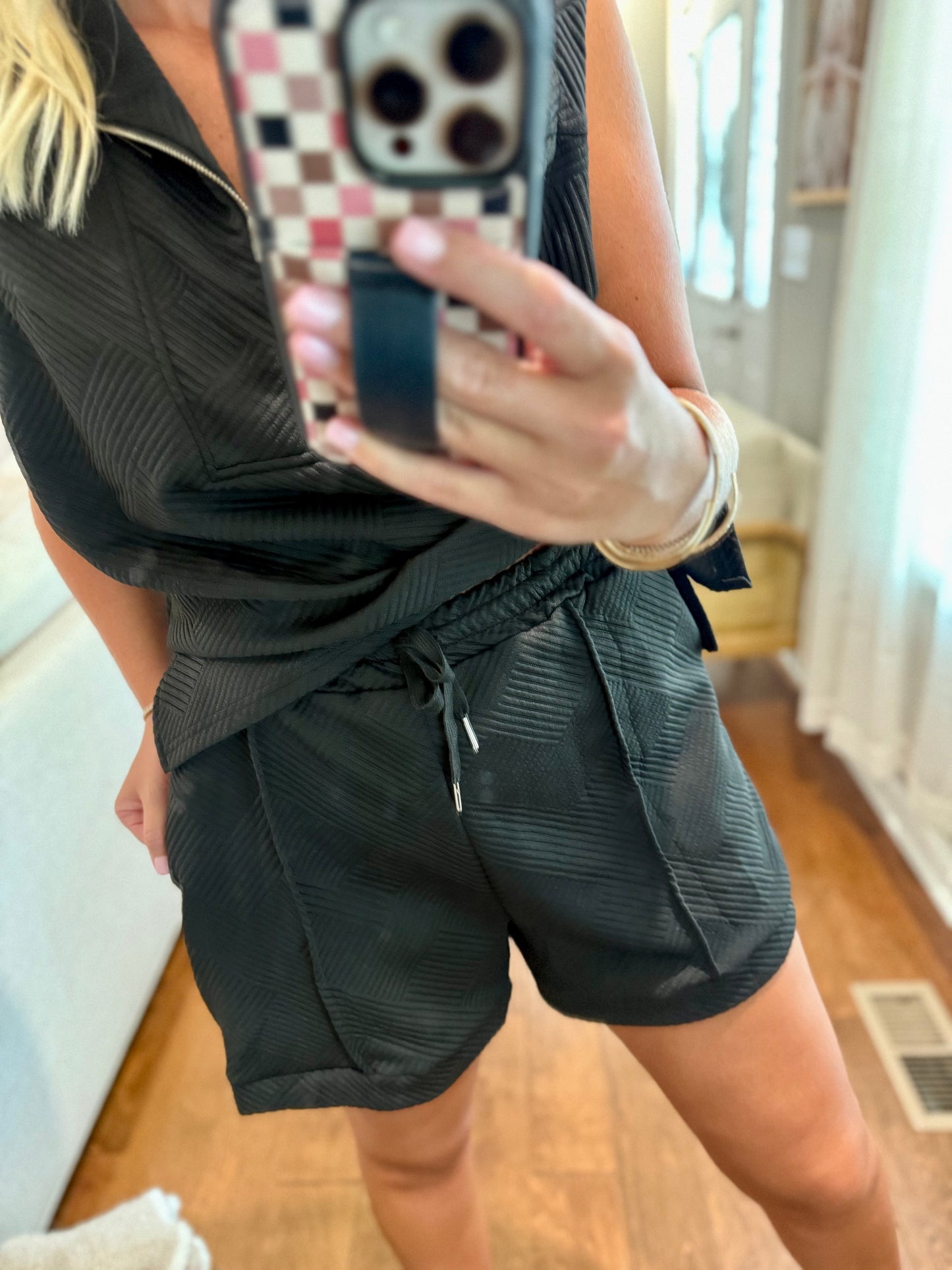 Black Textured Set
