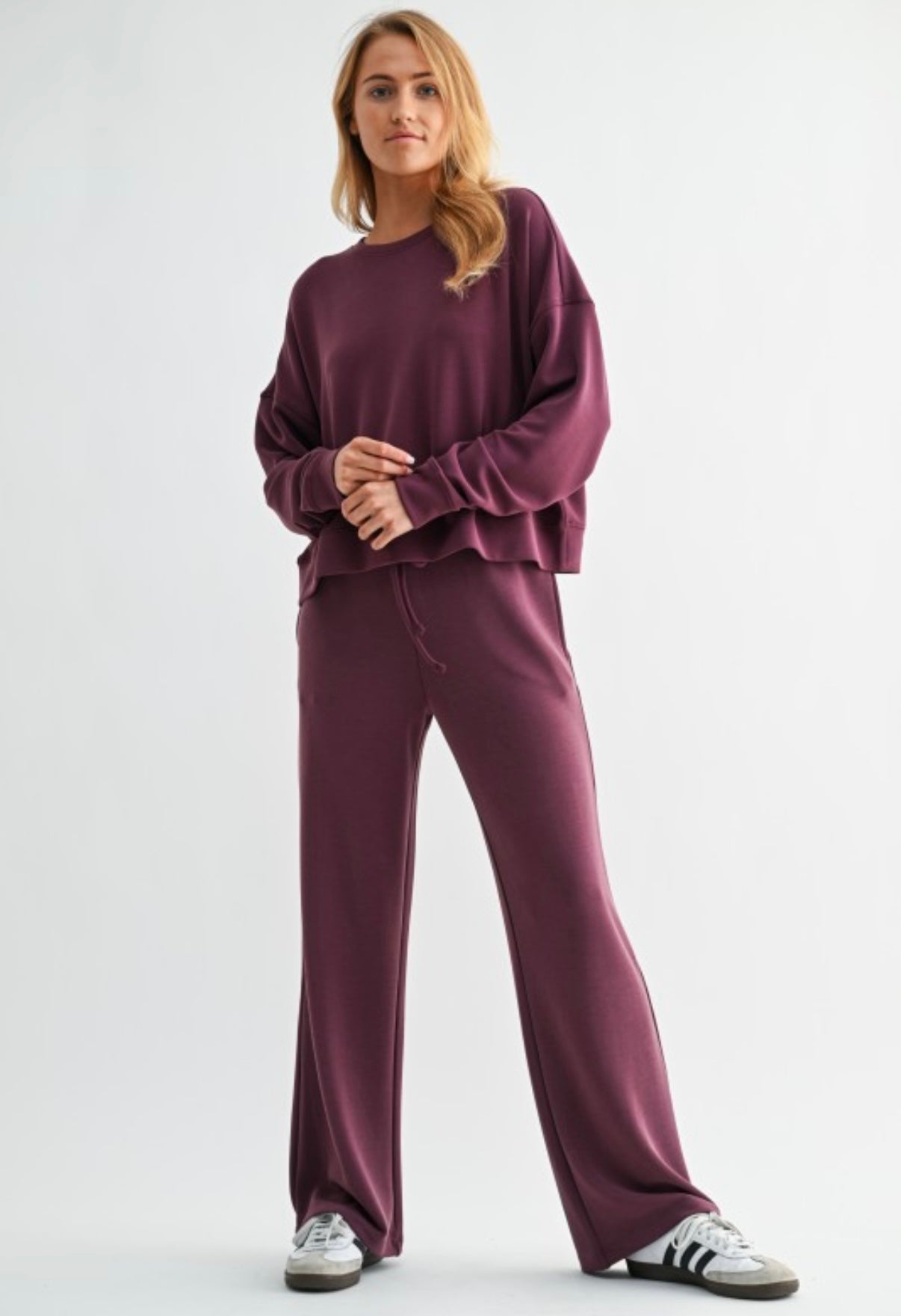 Plum Lounge Set